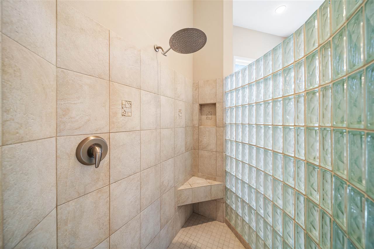 53 Burr Oak Court Iowa City IA 52246
