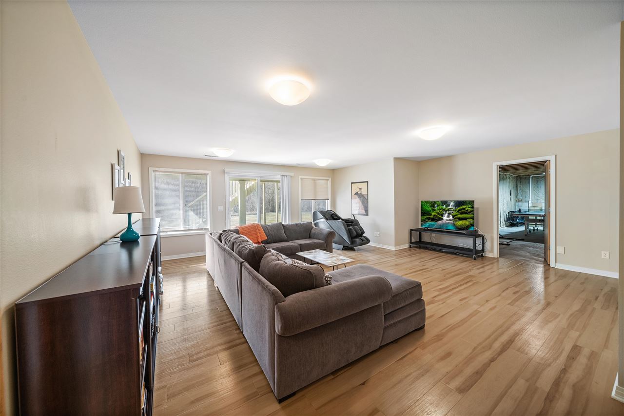 53 Burr Oak Court Iowa City IA 52246