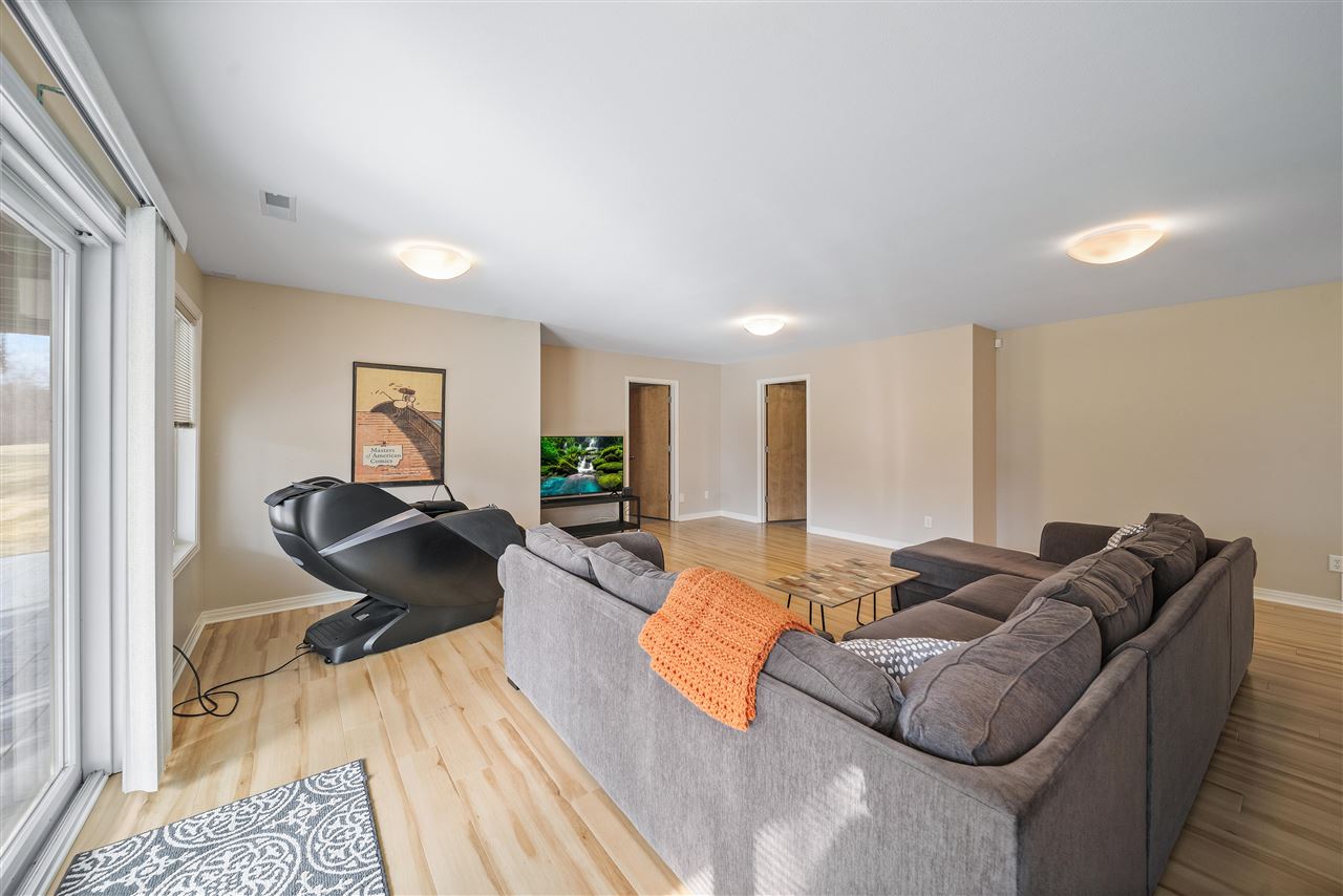 53 Burr Oak Court Iowa City IA 52246