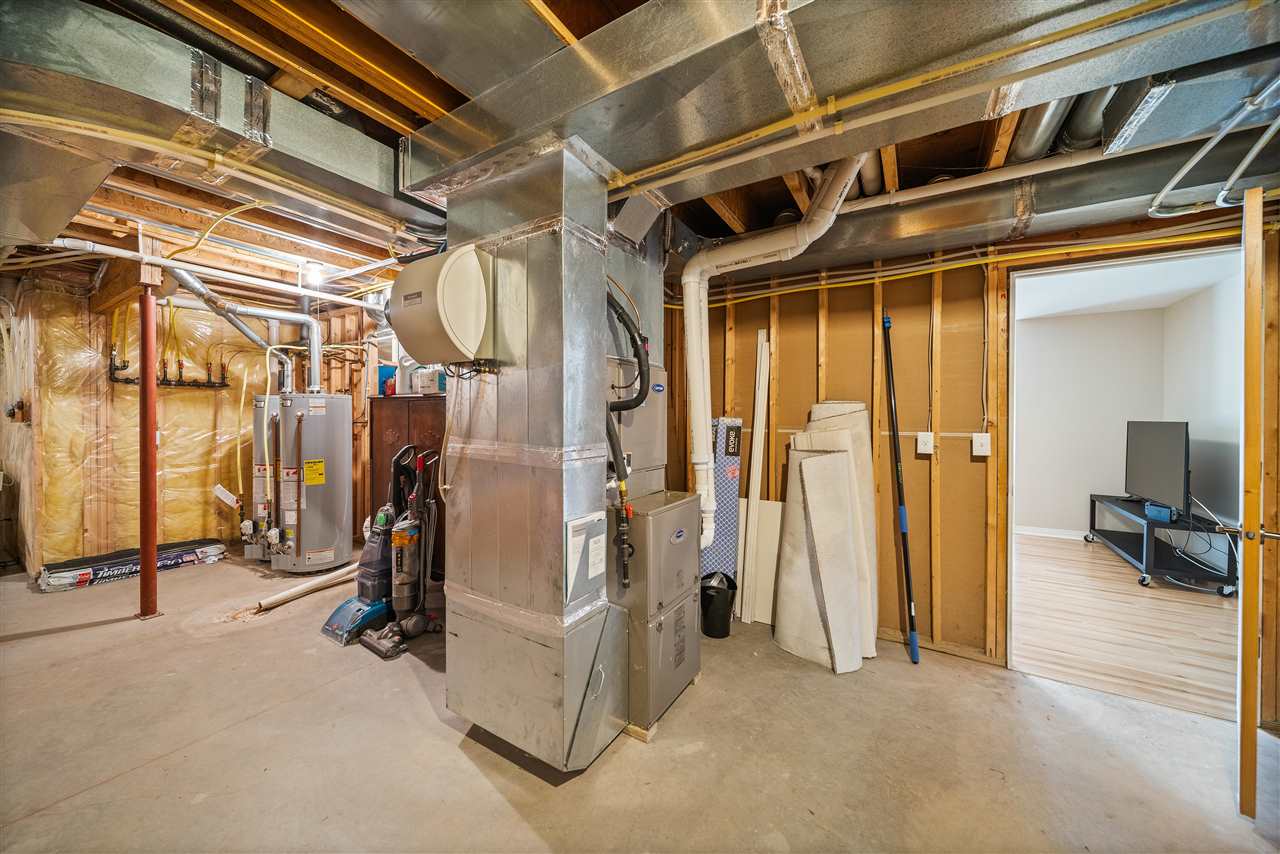 53 Burr Oak Court Iowa City IA 52246
