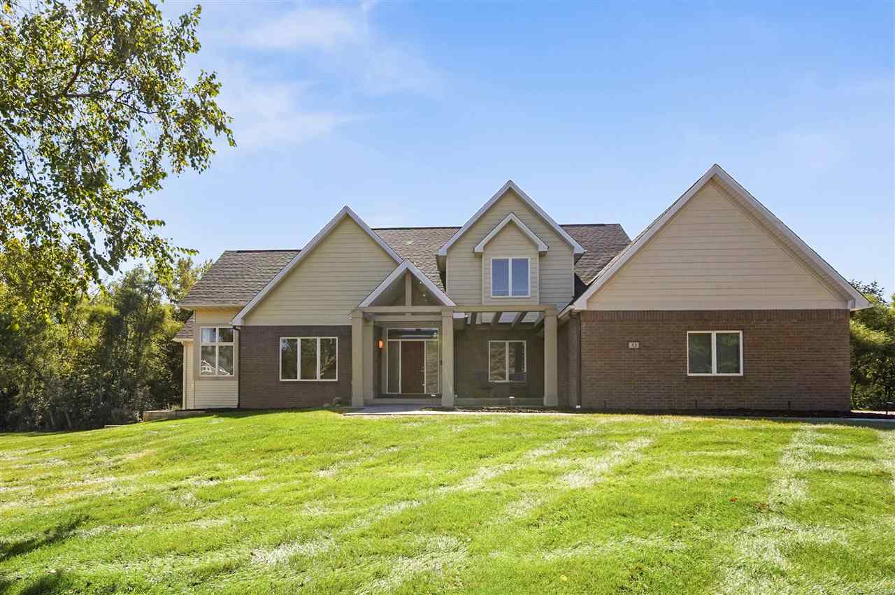 53 Burr Oak Court Iowa City IA 52246