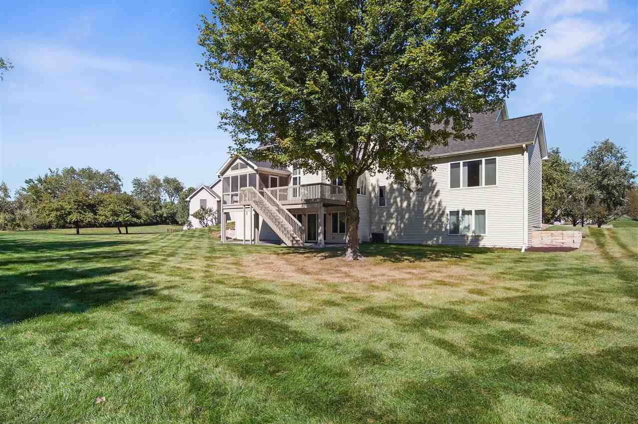 53 Burr Oak Court Iowa City IA 52246