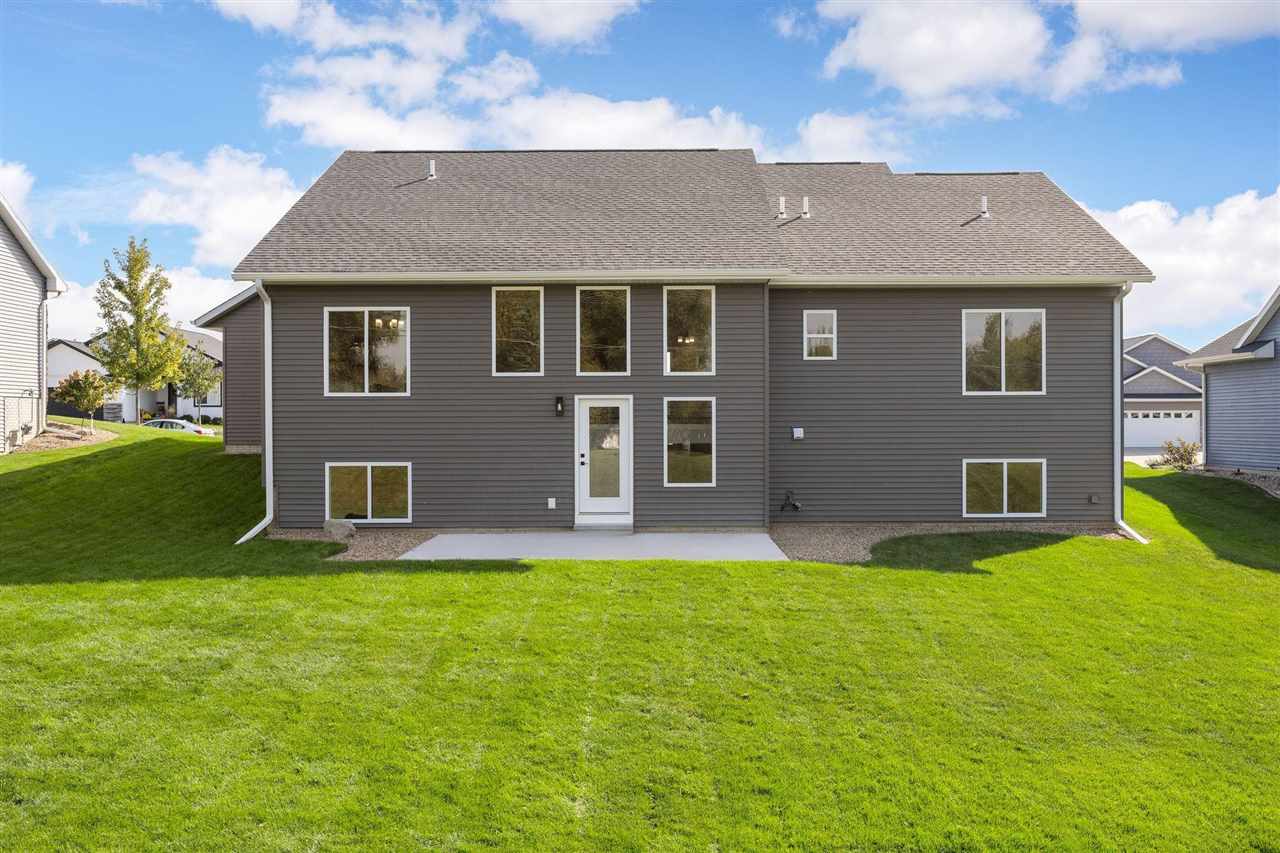 900 Yorkshire Street North Liberty IA 52317
