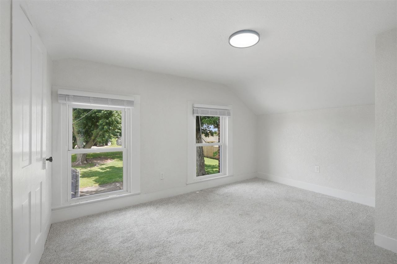 411 5th Avenue Clarence IA 52216