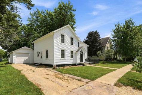 411 5th Avenue Clarence IA 52216