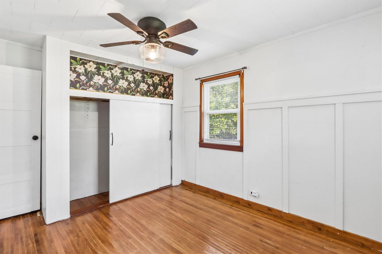 765 E Washington Street Marengo IA 52301
