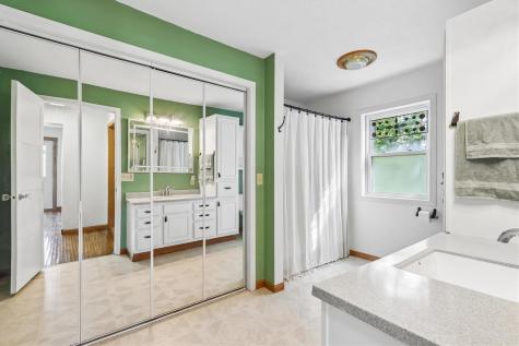 765 E Washington Street Marengo IA 52301