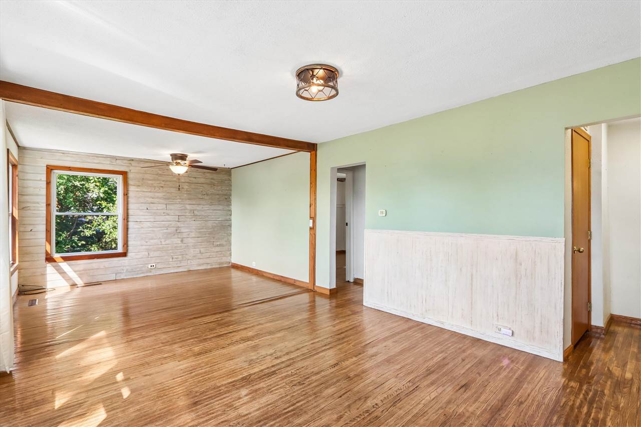 765 E Washington Street Marengo IA 52301