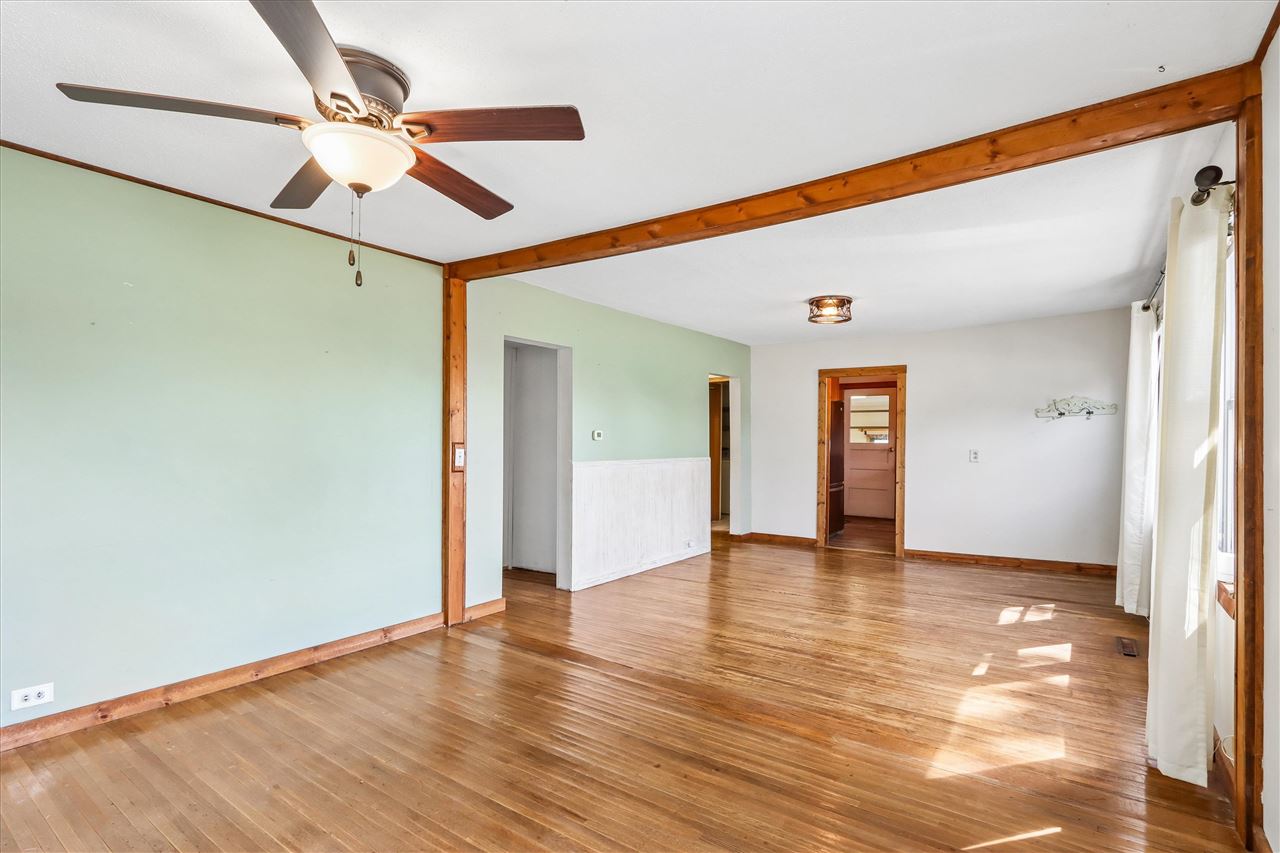 765 E Washington Street Marengo IA 52301