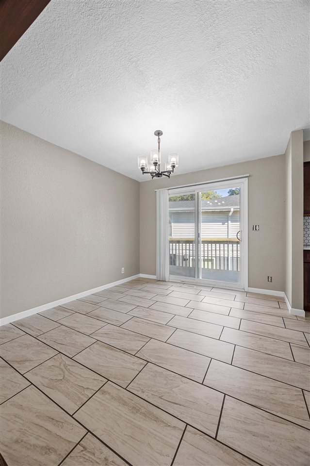 1608 Morris Avenue NW Cedar Rapids IA 52405