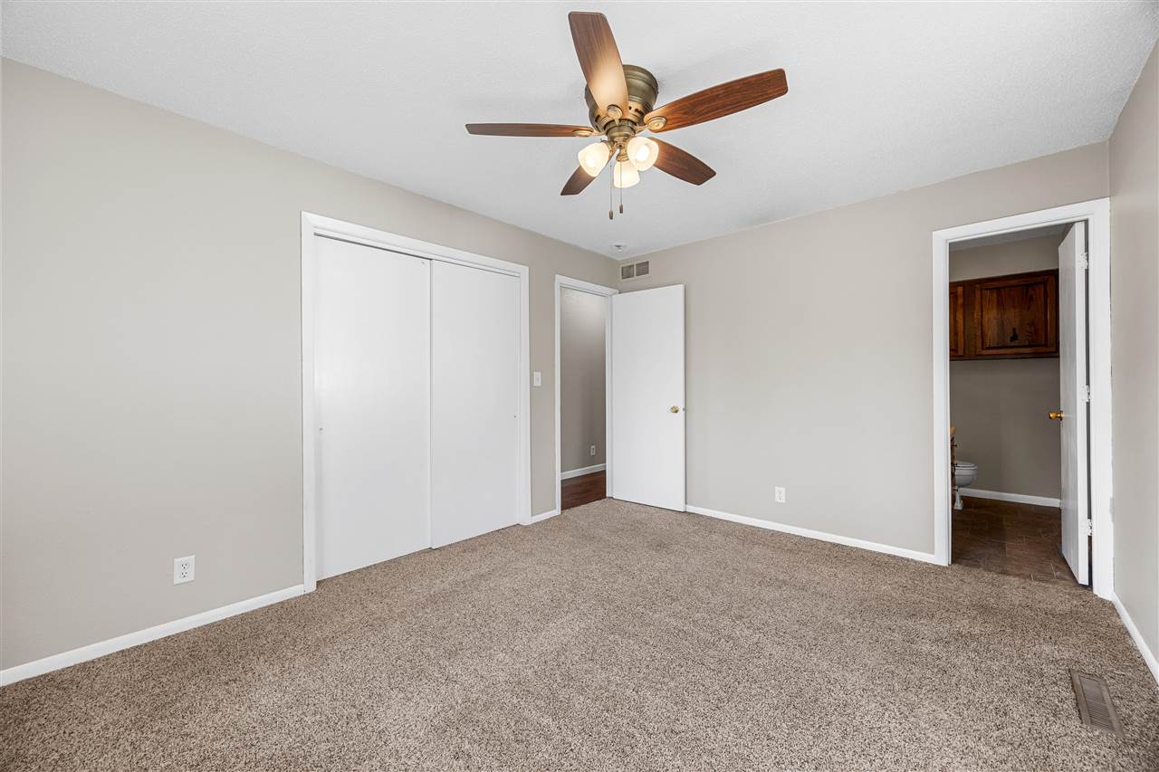 1608 Morris Avenue NW Cedar Rapids IA 52405