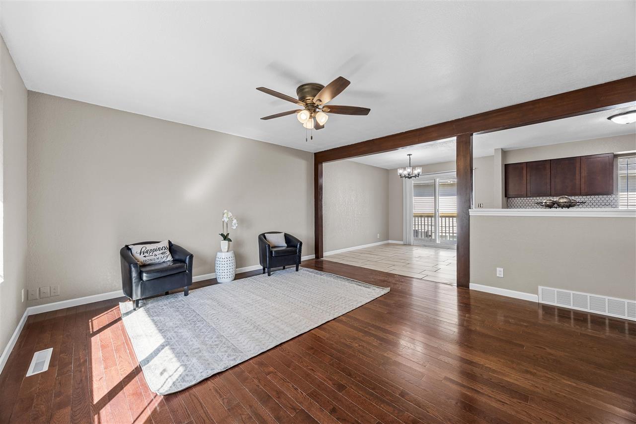 1608 Morris Avenue NW Cedar Rapids IA 52405