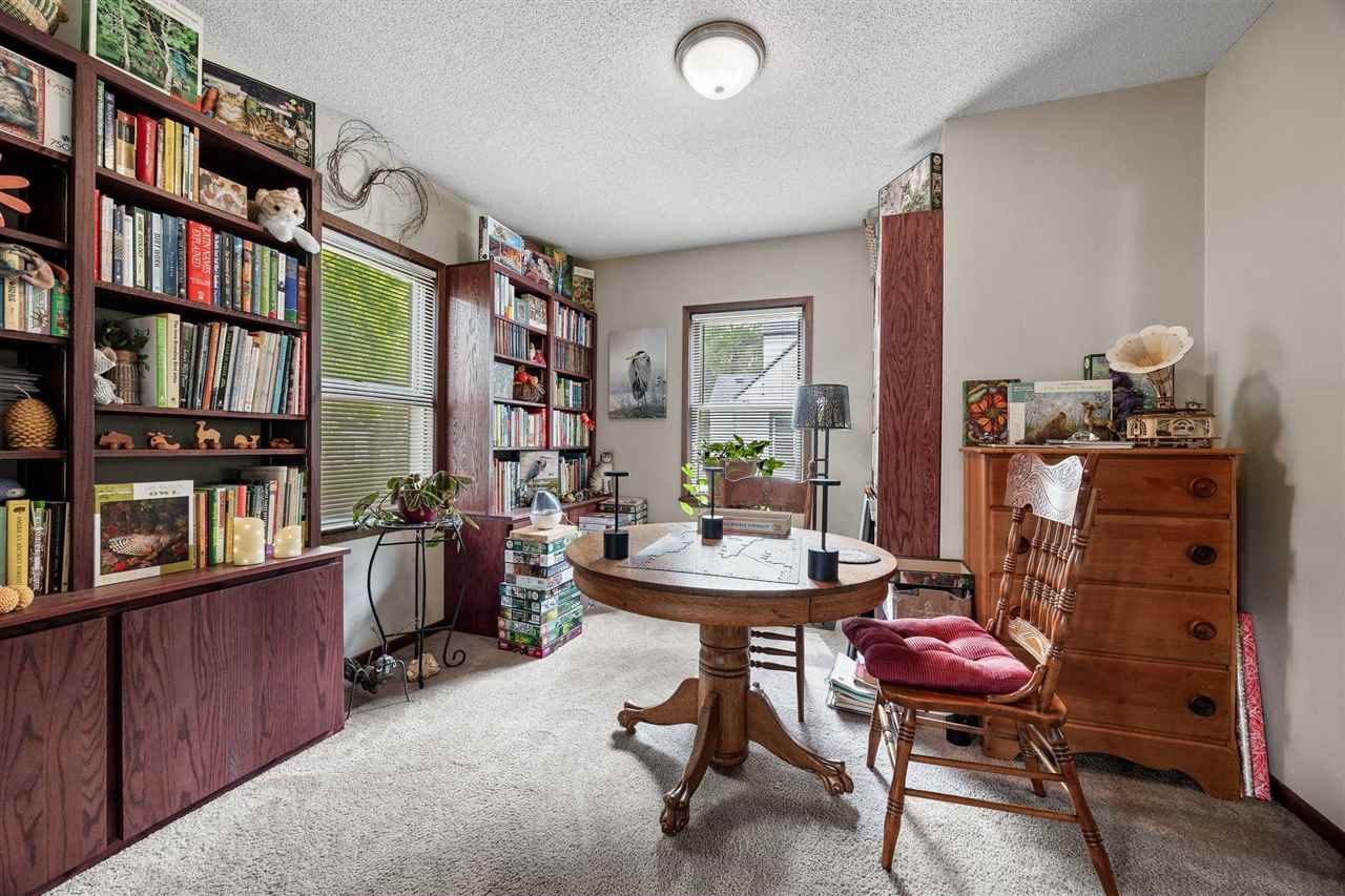 911 Rundell Street Iowa City IA 52240
