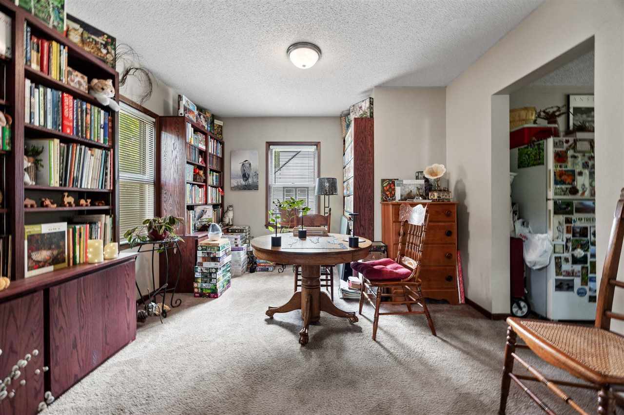 911 Rundell Street Iowa City IA 52240