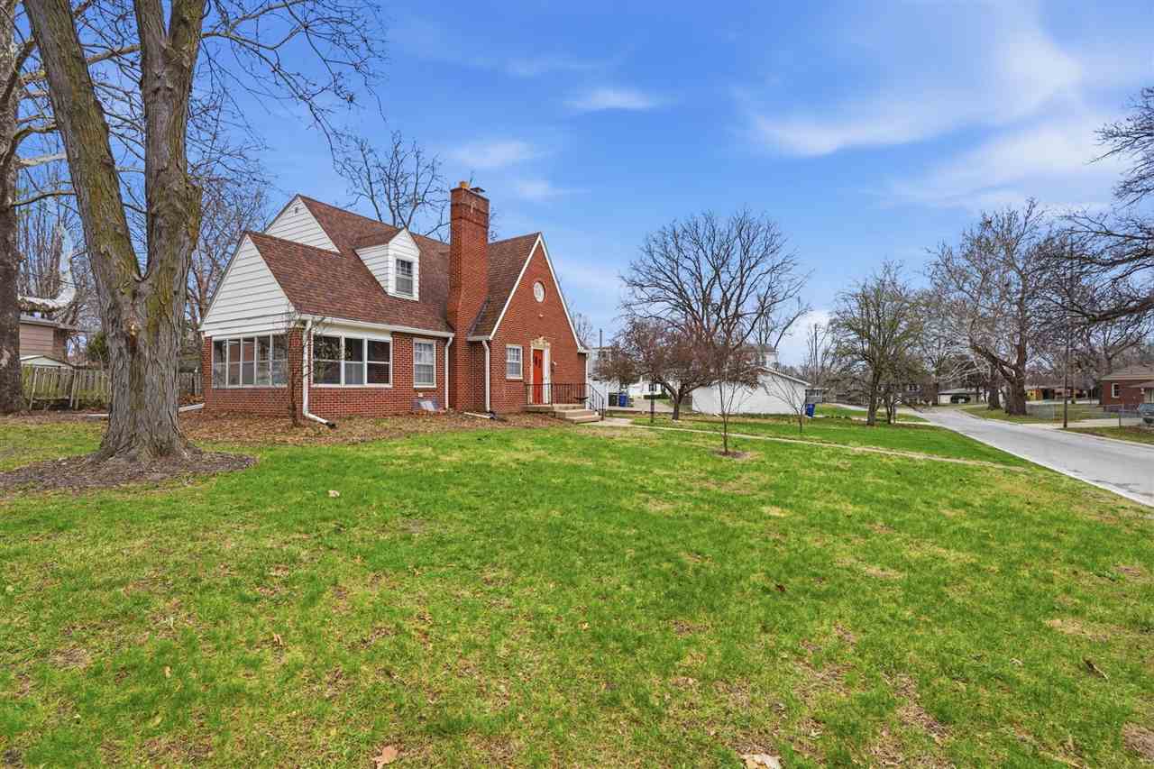 1119 Hyde Drive Des Moines IA 50315