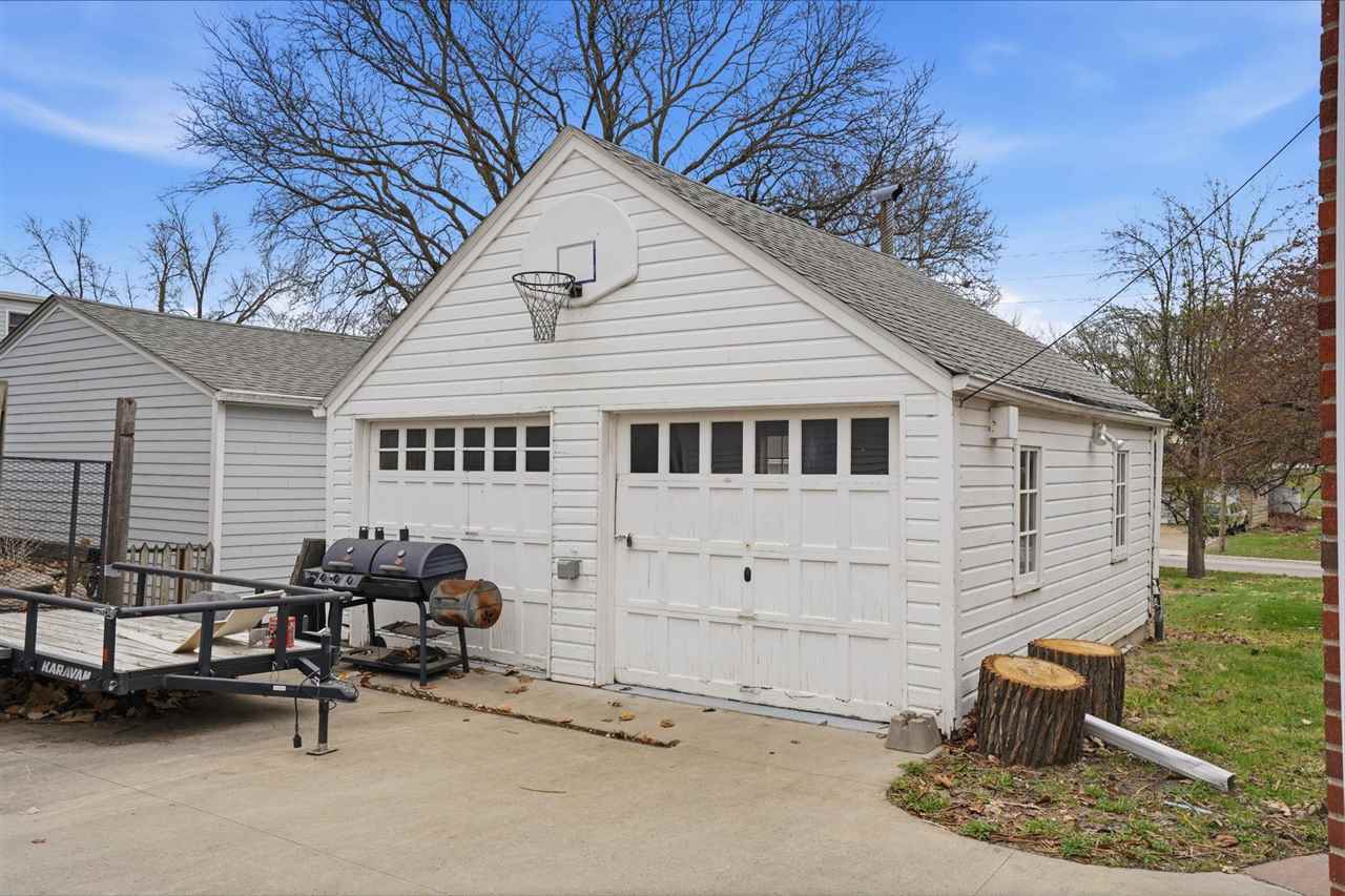 1119 Hyde Drive Des Moines IA 50315