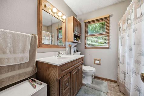3429 Ridgecrest Drive North Liberty IA 52317