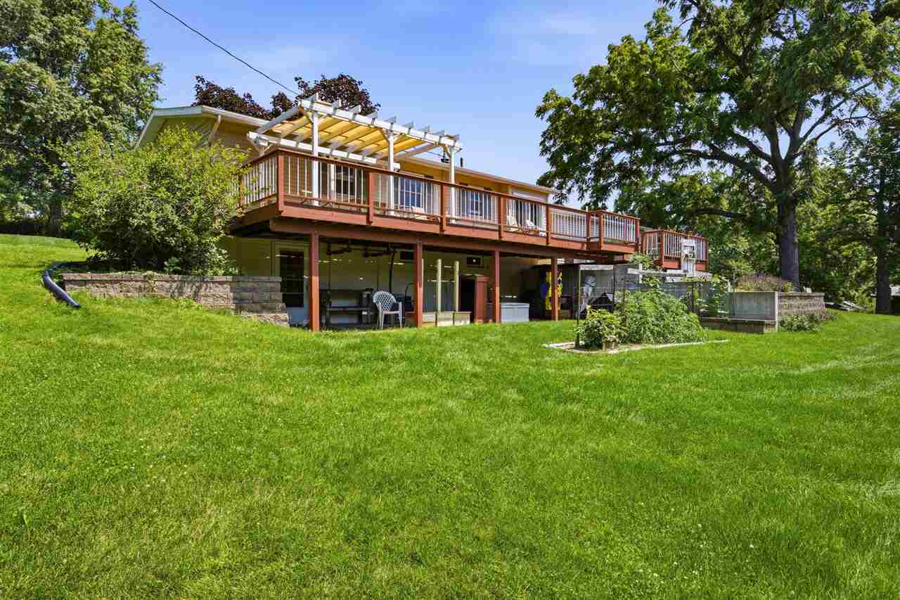 3429 Ridgecrest Drive North Liberty IA 52317