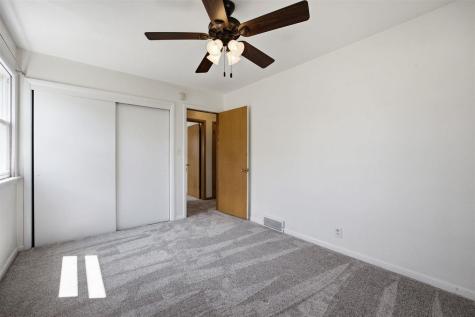 1621 47th Street NE Cedar Rapids IA 52402
