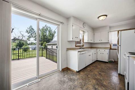 1621 47th Street NE Cedar Rapids IA 52402