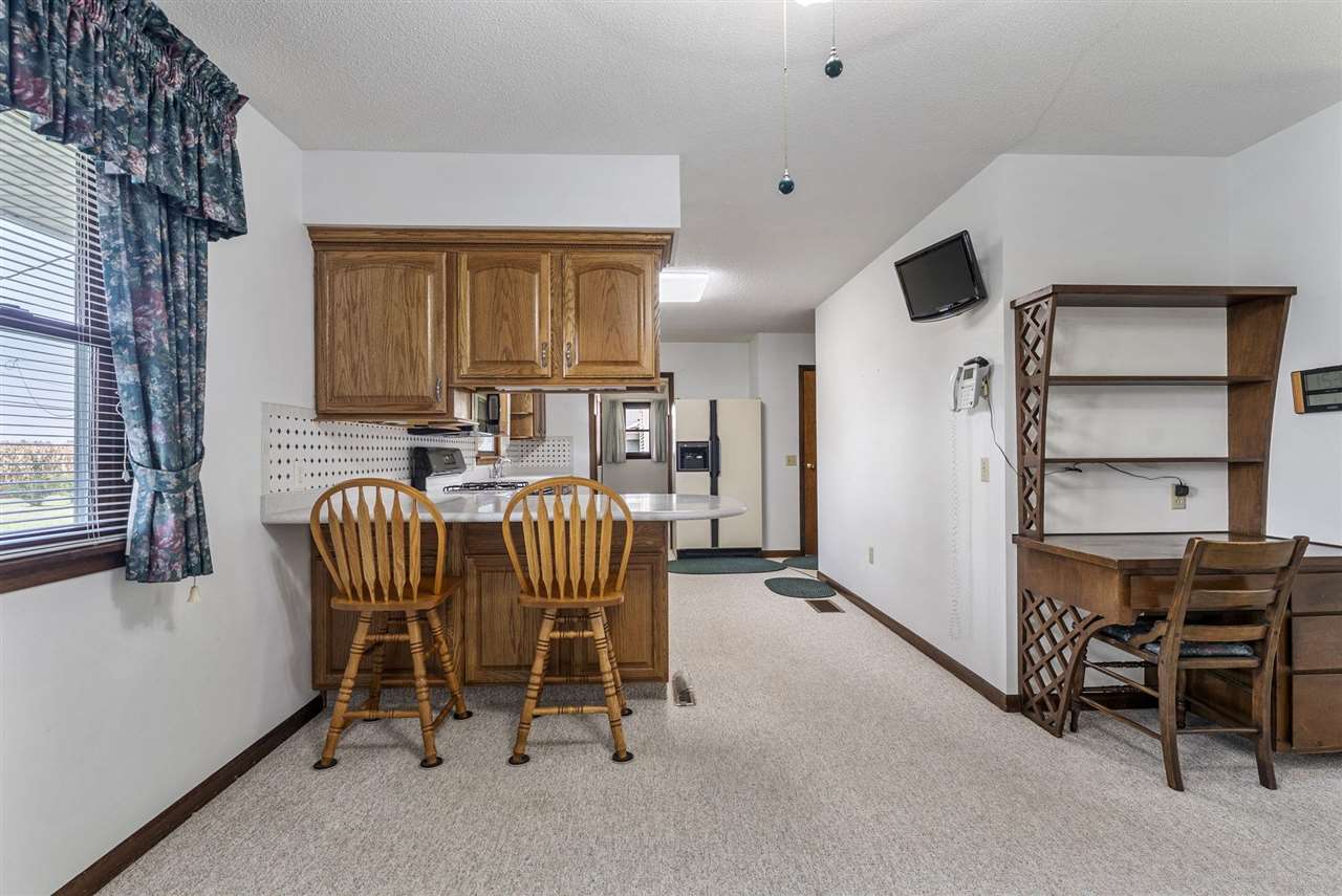 116 Roy El Road Wapello IA 52653
