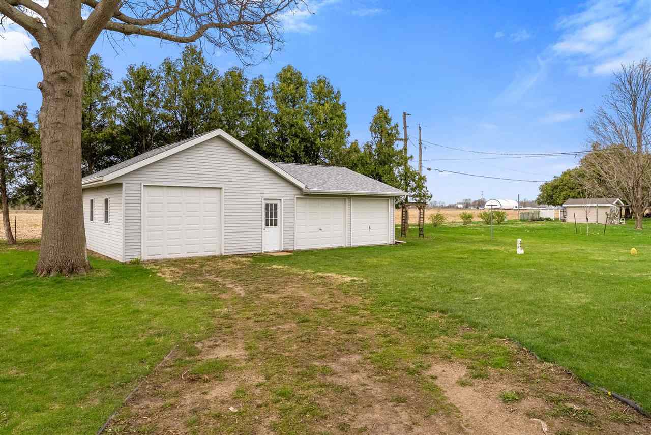 116 Roy El Road Wapello IA 52653