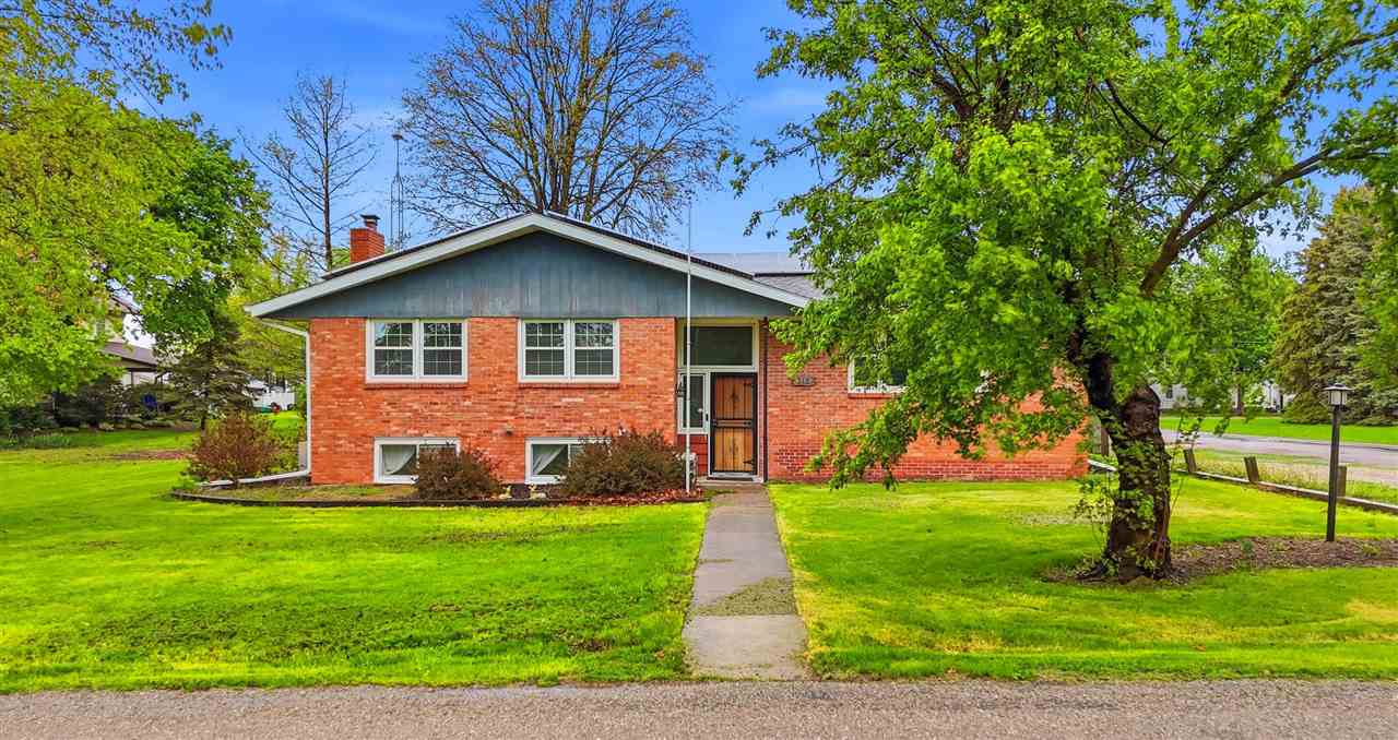 312 E Centennial Avenue Keota IA 52248