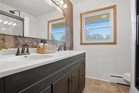 312 E Centennial Avenue Keota IA 52248