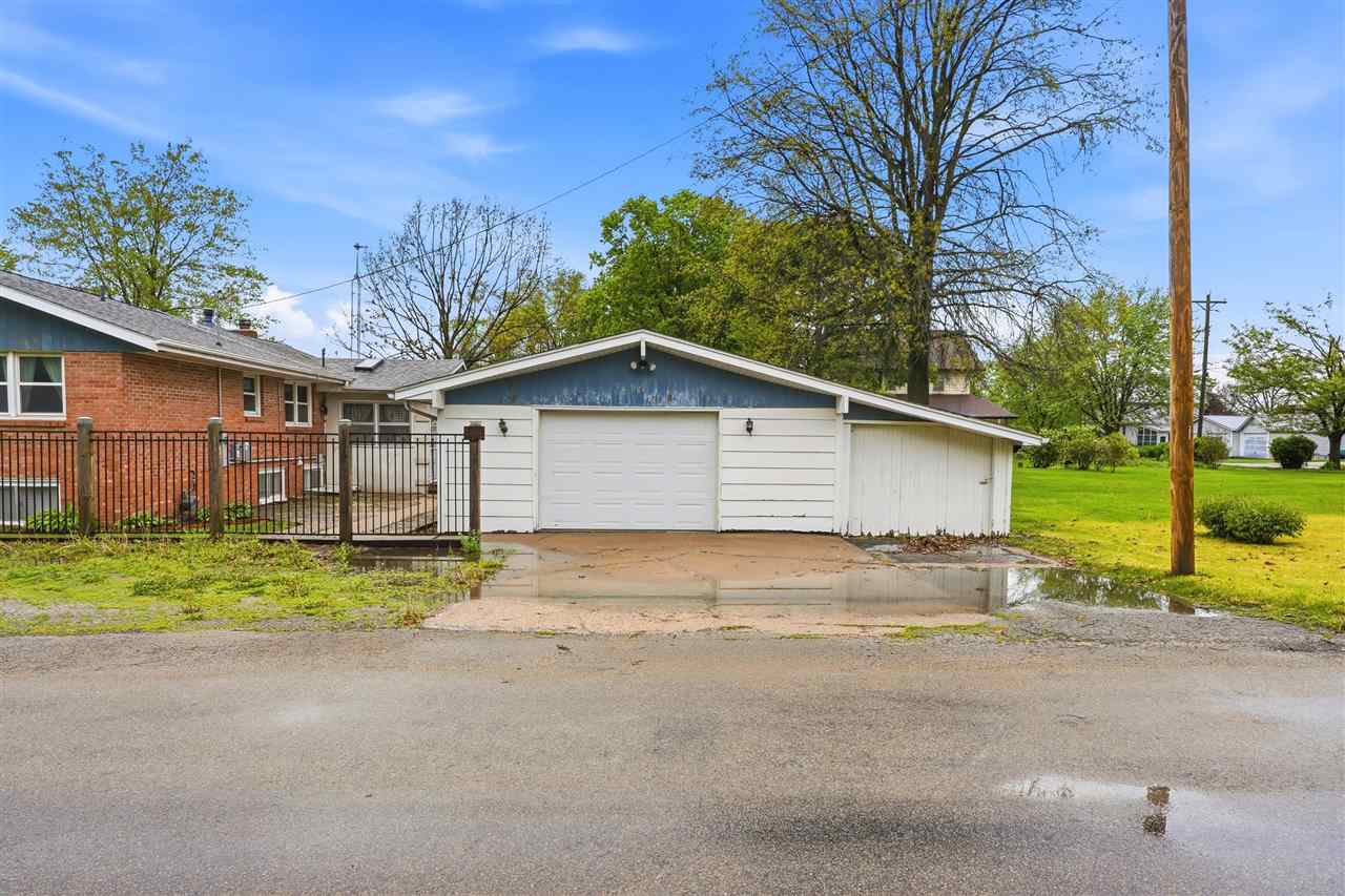 312 E Centennial Avenue Keota IA 52248