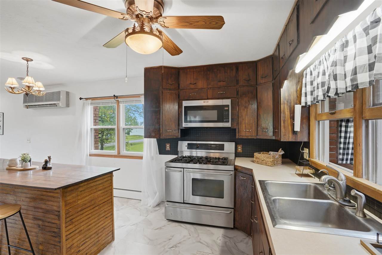 312 E Centennial Avenue Keota IA 52248