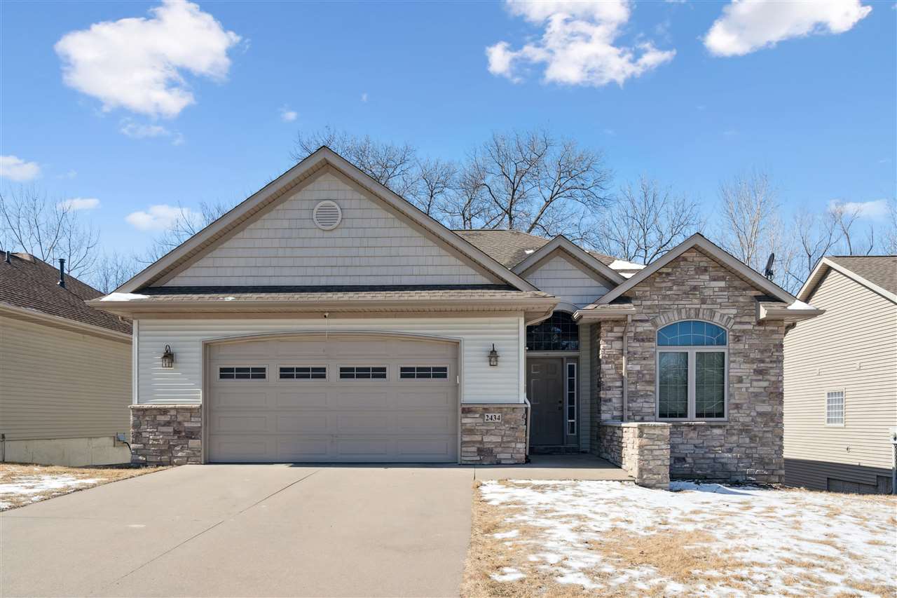 2434 Biltmore Lane Coralville IA 52241