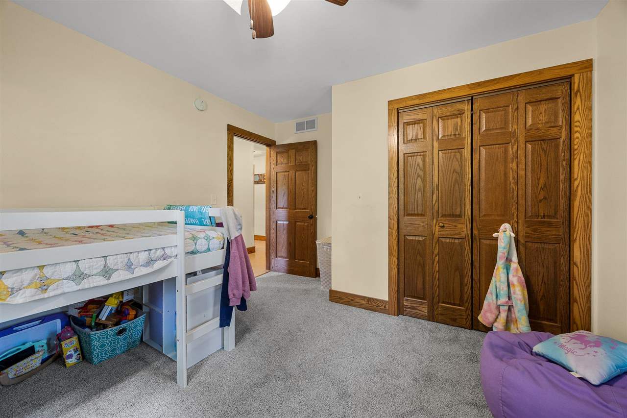 2459 125th Drive Marengo IA 52301