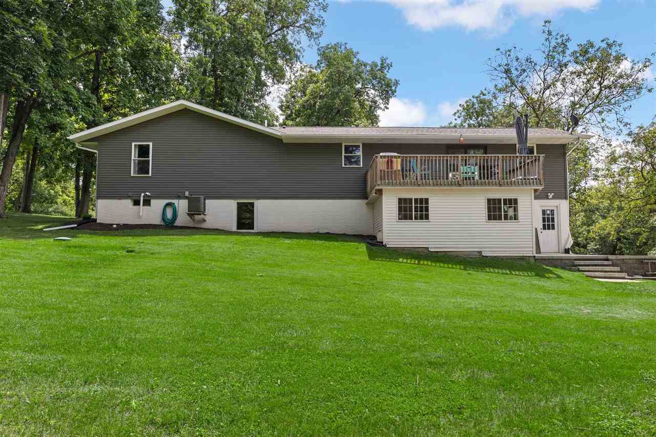 2459 125th Drive Marengo IA 52301