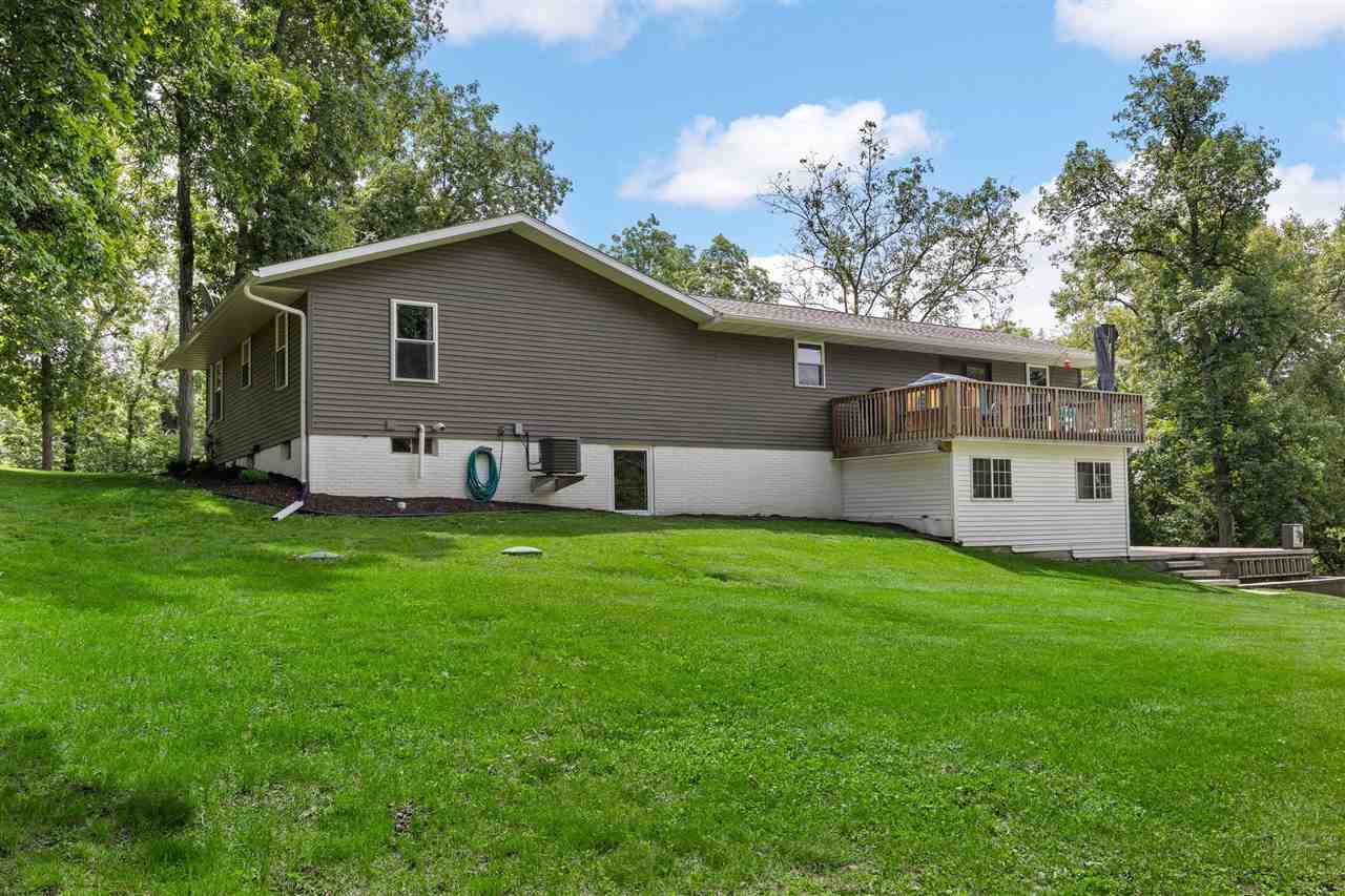 2459 125th Drive Marengo IA 52301