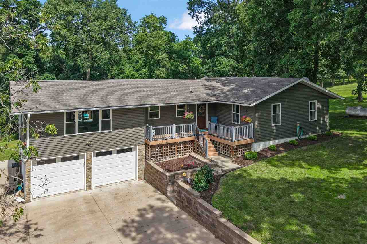2459 125th Drive Marengo IA 52301