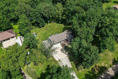 2459 125th Drive Marengo IA 52301