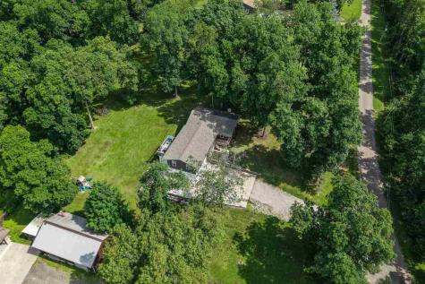 2459 125th Drive Marengo IA 52301
