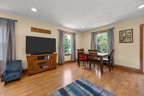 2459 125th Drive Marengo IA 52301