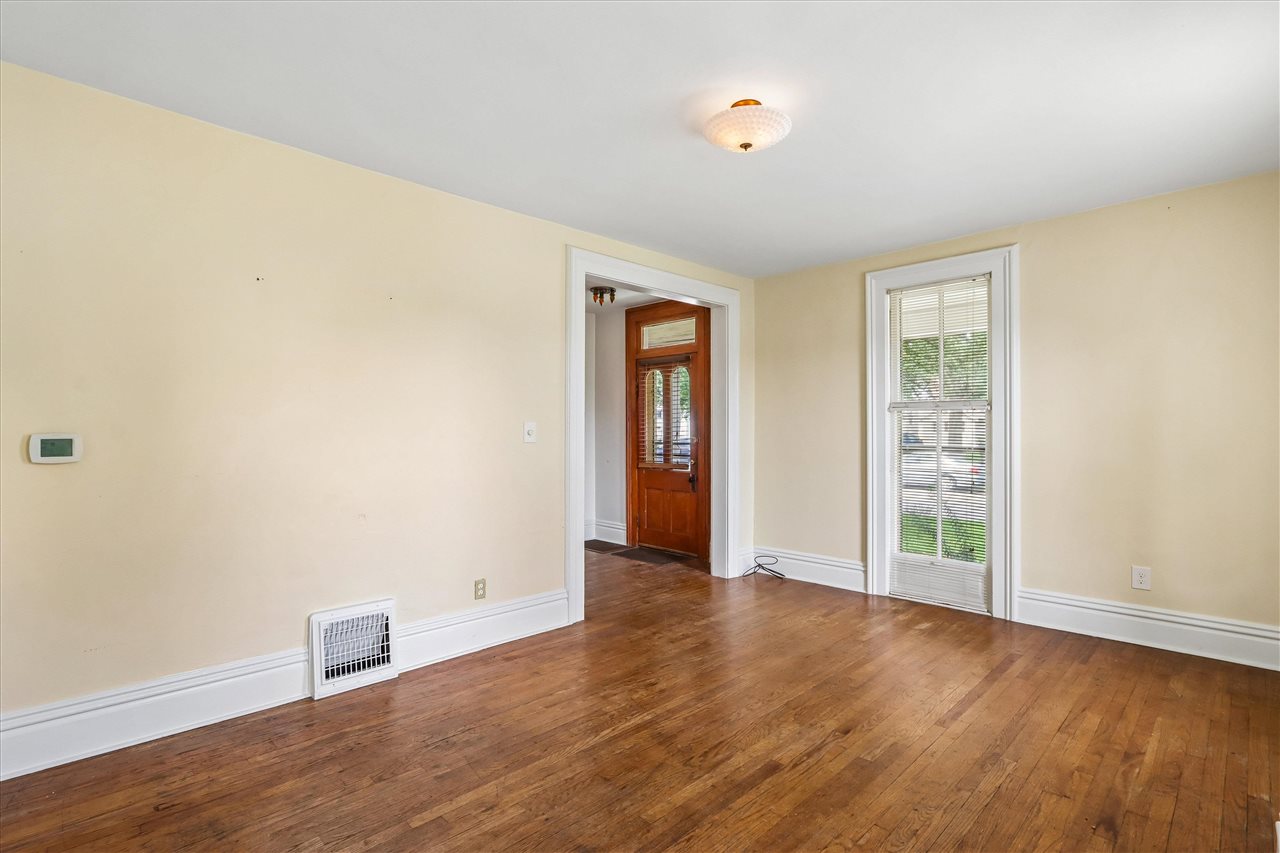 515 E Davenport Street Iowa City IA 52245