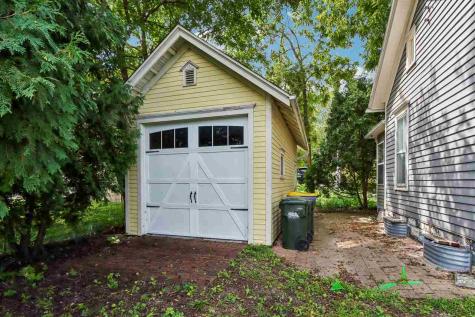 515 E Davenport Street Iowa City IA 52245