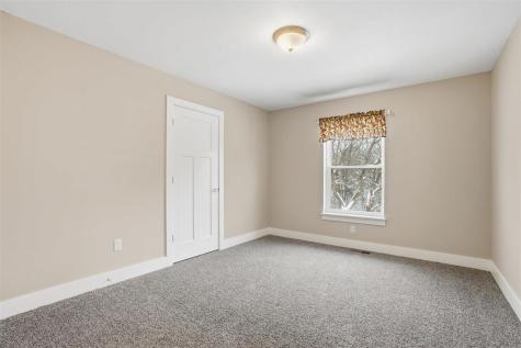 1812 N 6th Avenue Wellman IA 52356