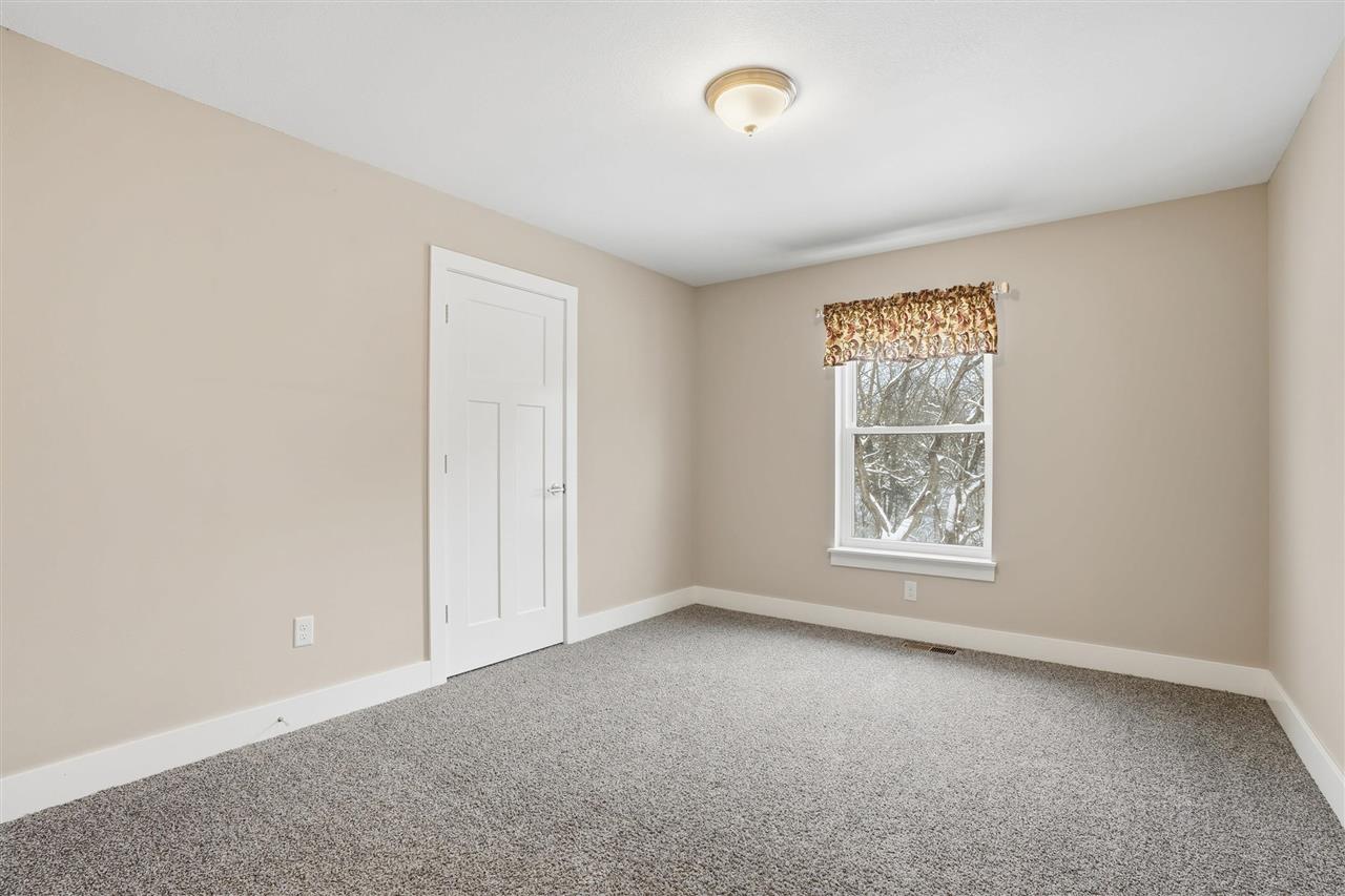 1812 N 6th Avenue Wellman IA 52356