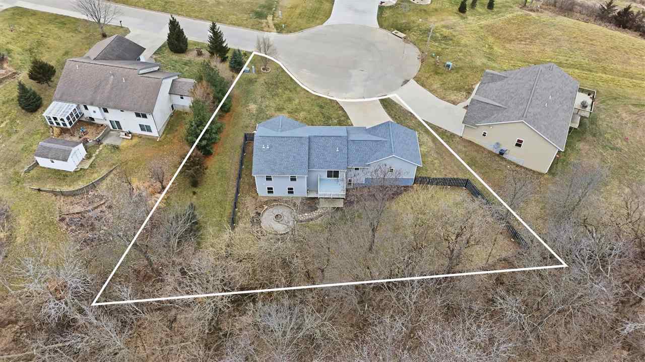 1812 N 6th Avenue Wellman IA 52356