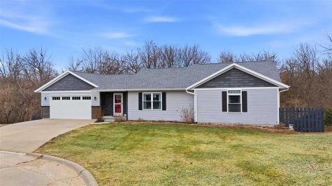 1812 N 6th Avenue Wellman IA 52356
