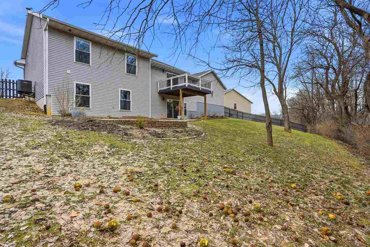 1812 N 6th Avenue Wellman IA 52356