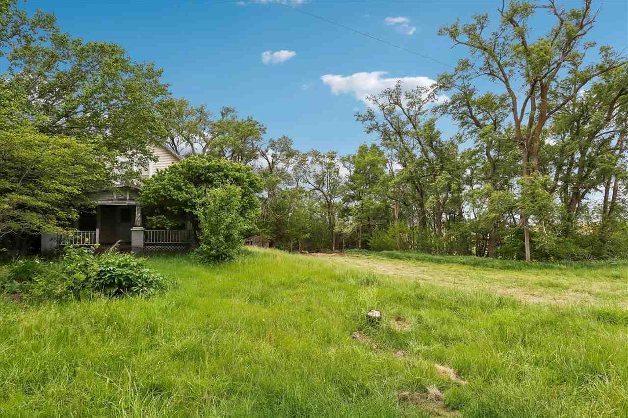 2221 S Avenue Williamsburg IA 52361