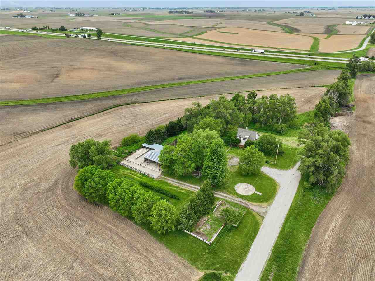 2221 S Avenue Williamsburg IA 52361