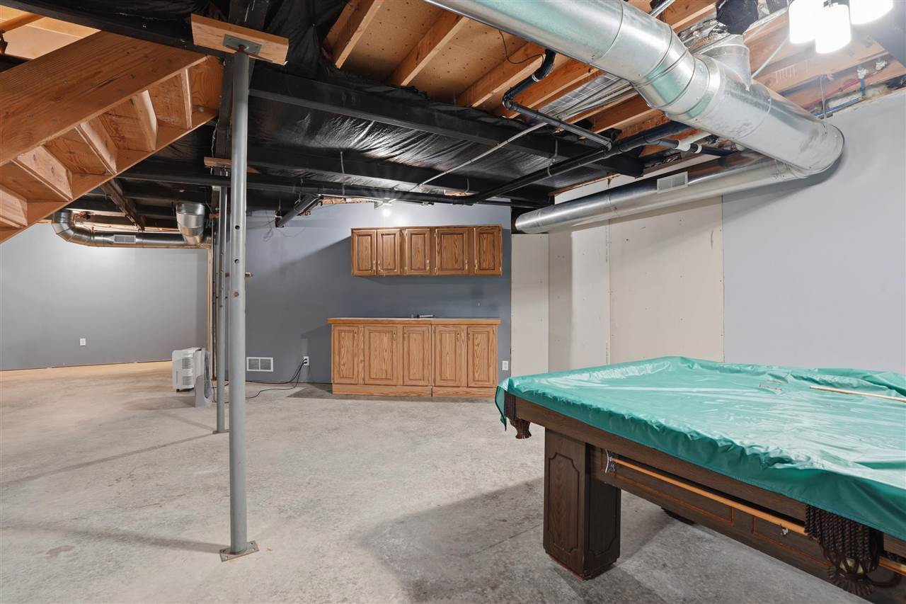 1688 Sweetland Acres Lane Muscatine IA 52761