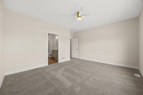 980 17th Avenue SW Mt Vernon IA 52314