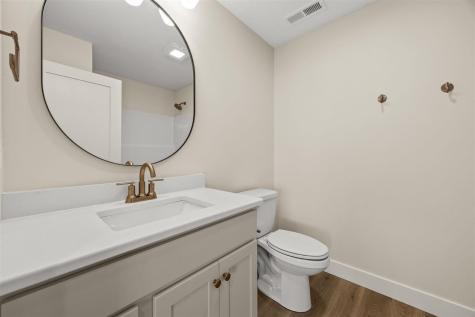 980 17th Avenue SW Mt Vernon IA 52314